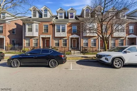 44 Prospect St, East Orange, NJ 07017