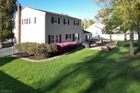 25 Debbie Ct, Wayne, NJ 07470 photo 23