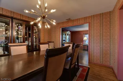 25 Debbie Ct, Wayne, NJ 07470 photo 9