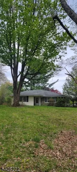 89 Mountain Ave, Mendham Boro, NJ 07945 photo 2