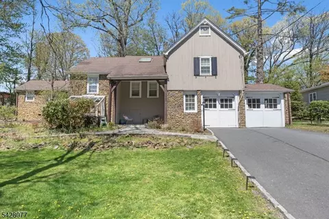2637 Skytop Dr, Scotch Plains, NJ 07076