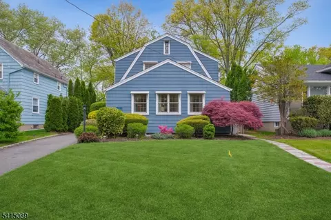 61 Burnett Ter, Maplewood, NJ 07040