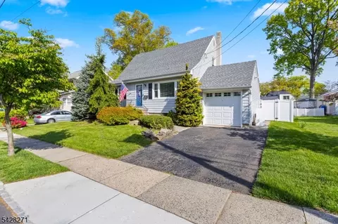 240 Beech Ave, Garwood, NJ 07027