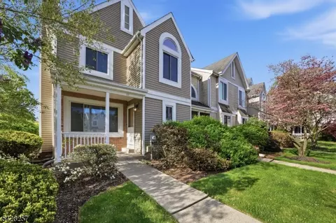 111 Dorset Ct, Hillsborough, NJ 08844