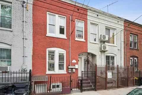 124 Highland Ave, Newark, NJ 07104