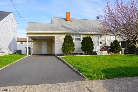 160 Brown Ave, Iselin, NJ 08830