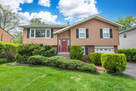 73 Fairmount Rd, Parsippany, NJ 07054
