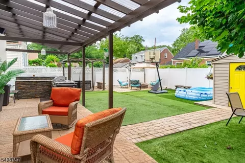 721 Sheridan Ave, Roselle, NJ 07203