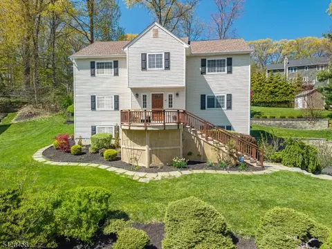 140 Shady Ln, Randolph, NJ 07869
