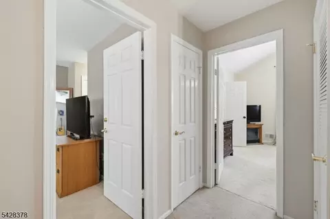54 Overlook Dr, Hackettstown, NJ 07840 photo 14