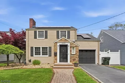 2419 Mountain Ave, Scotch Plains, NJ 07076