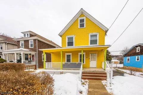 88 Woodbridge Ave, Sewaren, NJ 07077