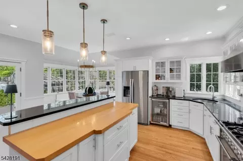 1657 Forest Hill Rd, Plainfield, NJ 07060 photo 17