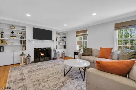 1657 Forest Hill Rd, Plainfield, NJ 07060 photo 8