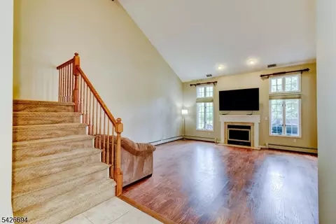 7 Matthew Rd, Wayne, NJ 07470 photo 3