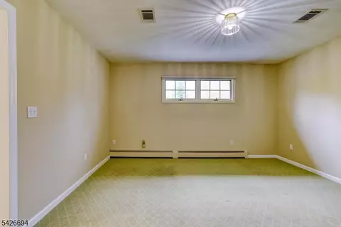 Bedroom - 7 Matthew Rd, Wayne, NJ 07470 photo 3 of 3