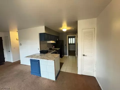 1 Sundance Ct 1 #1, Vernon, NJ 07462