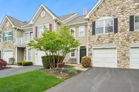 6 Dorchester Dr, Basking Ridge, NJ 07920