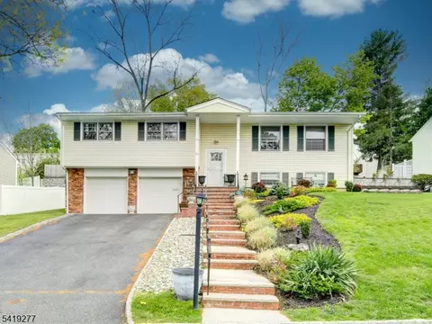 22 Cheshire Ter, West Orange, NJ 07052