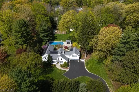 241 Grove, Ramsey Boro, NJ 07446
