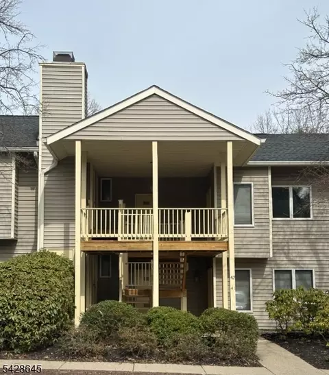 44 Westchester Ter, Annandale, NJ 08801