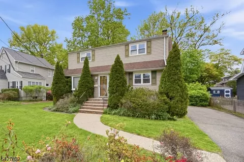 104 14th St, Cresskill, NJ 07626