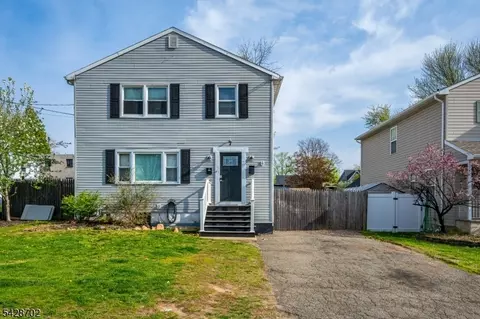 7 Myrtle Ave, Metuchen, NJ 08840