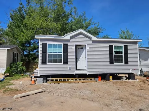 416 Kenbury Rd, Branchburg, NJ 08876