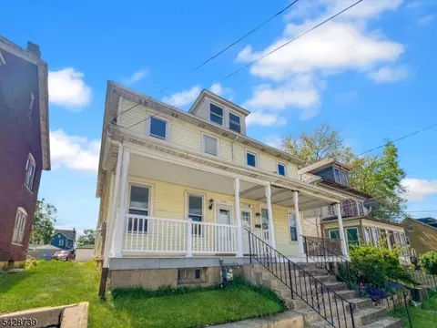 366 Thomas St, Phillipsburg, NJ 08865