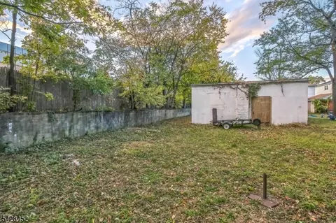 20 Maple Ave, Springfield, NJ 07081 photo 4