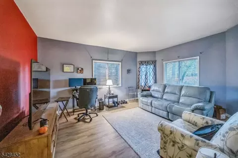20 Maple Ave, Springfield, NJ 07081 photo 11