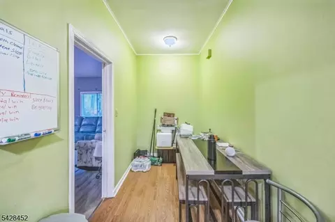 20 Maple Ave, Springfield, NJ 07081 photo 10