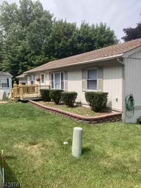 16 Alpine Cir, Franklin, NJ 07416