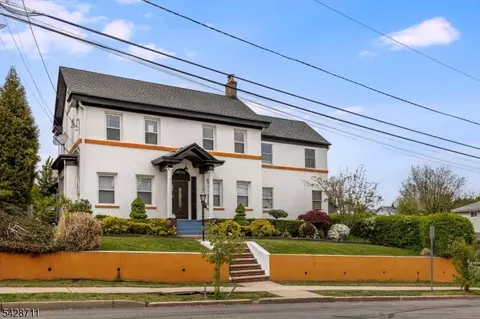 200 Washington Ave, Clifton, NJ 07011