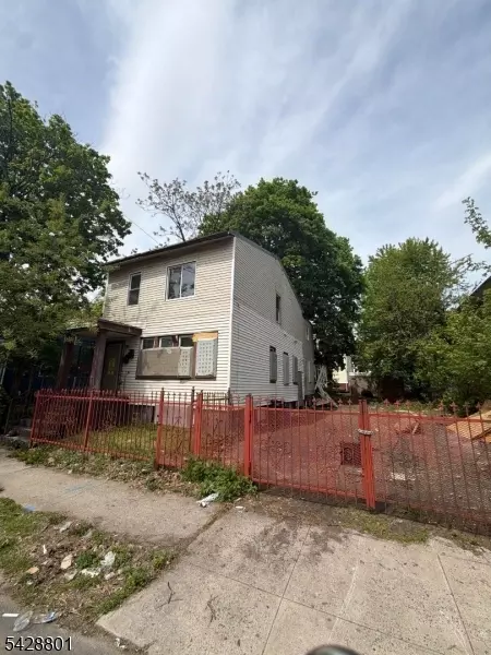 50 Tichenor Ter, Irvington, NJ 07111