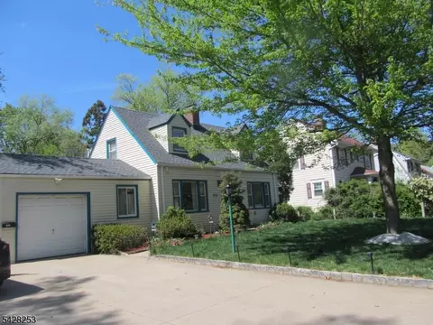 Exterior - 815 Mountain Ave, Bound Brook, NJ 08805 photo 2 of 5