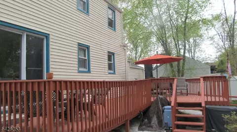 Exterior - 815 Mountain Ave, Bound Brook, NJ 08805 photo 3 of 5
