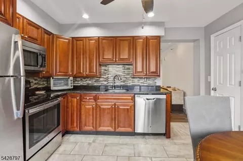 326 Prospect Ave #1A, Hackensack, NJ 07601 photo 15