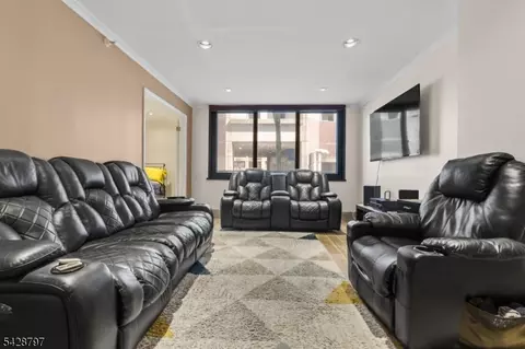 326 Prospect Ave #1A, Hackensack, NJ 07601 photo 4