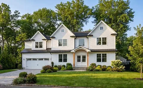 1422 Graymill Dr, Scotch Plains, NJ 07076