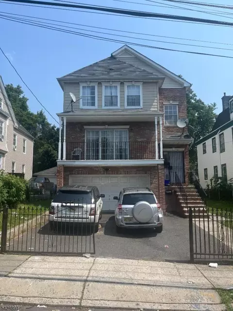 896-898 S 16th St, Newark, NJ 07108