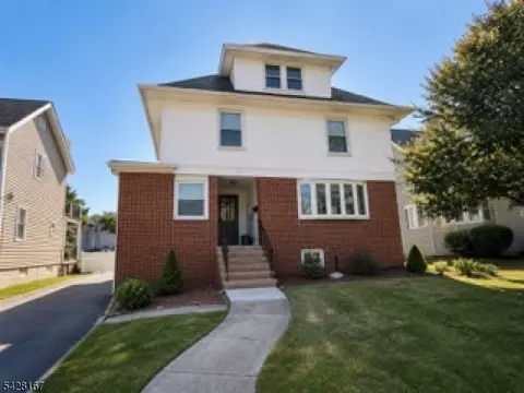 211 Walnut Ave #2, Cranford, NJ 07016