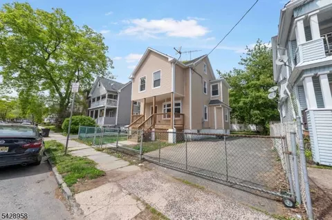 55 Kenmore Ave, Newark, NJ 07106