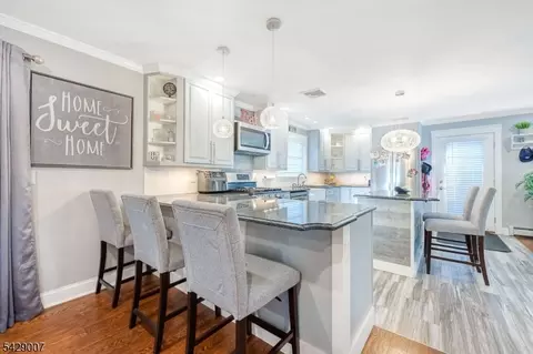 28 Hopson Ave, Little Falls Twp, NJ 07424