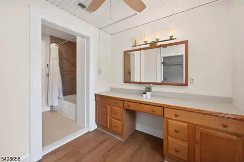 Bath - 349 Union Ave, Middlesex, NJ 08846 photo 1 of 1