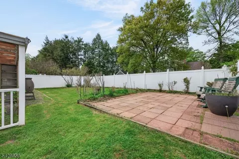 Exterior - 349 Union Ave, Middlesex, NJ 08846 photo 3 of 8