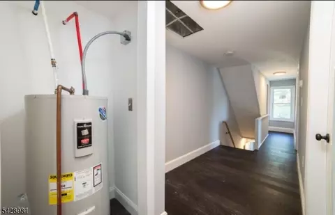 Entry Way - 372-374 E Blackwell St, Dover, NJ 07801 photo 7 of 7
