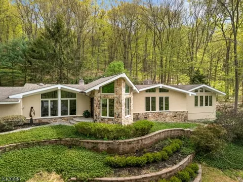 174 Bliss Rd, Mendham, NJ 07945 photo 3