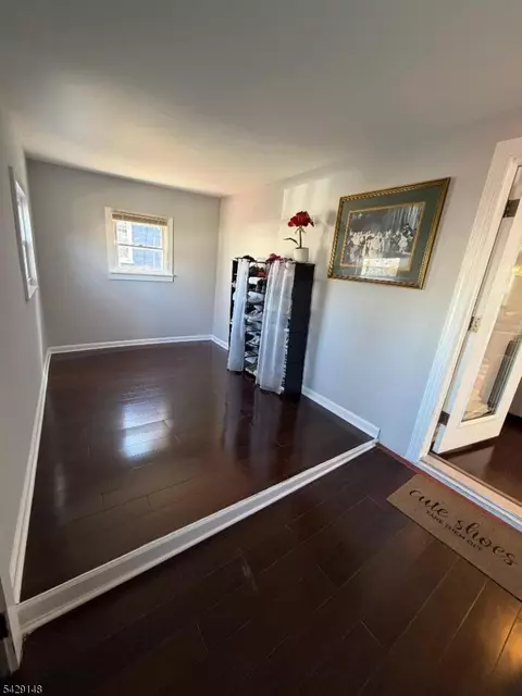 Entry Way - 835 Dixie Ln, Plainfield, NJ 07062 photo 3 of 3