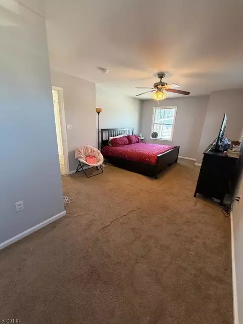 Bedroom - 835 Dixie Ln, Plainfield, NJ 07062 photo 1 of 9